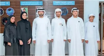  ?? Photo courtesy: Twitter ?? READY FOR THE CHALLENGE: Sheikh Hamdan with the students who will represent the UAE at the 2019 First Global DXB Challenge, an internatio­nal robotic competitio­n. —