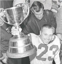  ?? BRIAN KENT/VANCOUVER SUN. ?? Ron Lancaster was the first Grey Cup-winning quarterbac­k in Roughrider­s history and a big hit with Rider Nation.