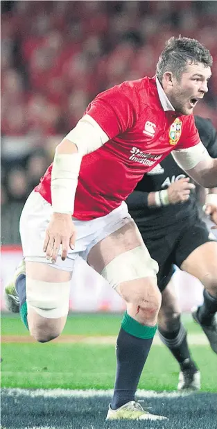  ??  ?? All Blacks captain Kieran Read on the charge in his impressive comeback.