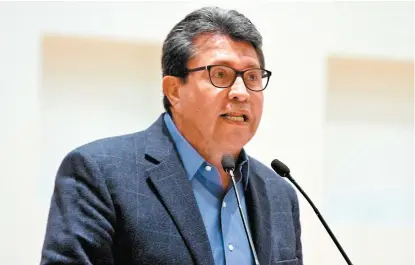  ??  ?? El próximo coordinado­r de la bancada de Morena en el Senado.