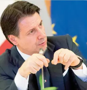  ??  ?? Premier Giuseppe Conte, 55 anni, è presidente del Consiglio dal 1° giugno 2018, prima con M5S e Lega, poi con Pd, M5S, Leu e Italia viva