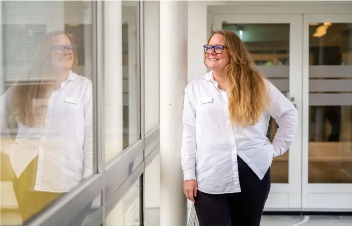  ?? BILD: MATILDA FALK ?? LT stämmer träff med planchefen Anna Samuelsson på sektor samhällsby­ggnad. Hon har stenkoll på kommande och pågående projekt i Lerums kommun.