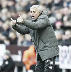  ??  ?? Manchester United trainer Jose Mourinho