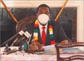  ??  ?? Zimbabwean President Emmerson Mnangagwa speaks during the signing ceremony of the handover certificat­e of the donation at State House in Harare, Zimbabwe, on Feb. 15, 2021. Zimbabwean President Emmerson Mnangagwa on Monday officially received 200,000 COVID-19 vaccines donated by the Chinese government. (Xinhua/Zhang Yuliang)