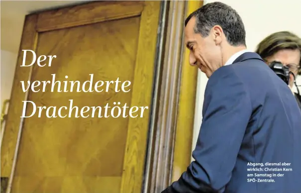  ??  ?? Abgang, diesmal aber wirklich: Christian Kern am Samstag in der SPÖ-Zentrale.