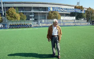  ?? (foto Sartori) ?? Leggenda Osvaldo Bagnoli, allenatore dello scudetto, ieri all’Antistadio