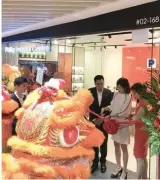  ??  ?? Opening of PhillipCap­ital’s 15th Phillip Investor Centre at Northpoint on July 29, 2019, bringing customer service to the heartlands of Singapore