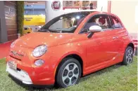  ??  ?? Fiat 500e. La versión 100% eléctrica del 500.