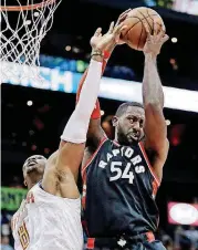  ?? [AP PHOTO] ?? Patrick Patterson, right, agreed this week to a three-year contract to join the Thunder. He’s a strong candidate to start at power forward for Oklahoma City.