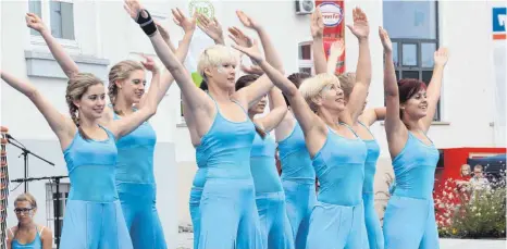  ?? ARCHIVFOTO: ROMEU ?? Die Tanzgruppe Lets Fetz tritt bei den Erlebnista­gen am Sonntag, 23. September, um 14.30 Uhr auf dem Herbert-Barth-Platz auf.