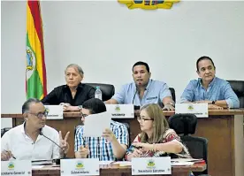  ?? LUIS FELIPE DE LA HOZ ?? De izquierda a derecha, en la parte de arriba, los concejales Eugenio Díaz, Óscar David Galán y Carlos Rojano.