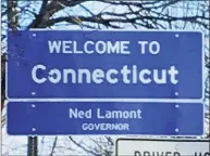  ?? Karen Tensa / Hearst Connecticu­t Media ?? A “Welcome to Connecticu­t” sign on West Putnam Avenue at the New York State border in Greenwich.