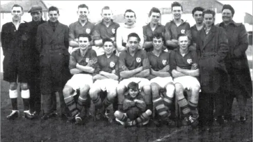  ??  ?? Ray (third from right back row) in the South Ashford Juniors side who won the Southern Region Miners Cup beating Woking 3-1 at Essella Park in 1949-50. Dad Joe is standing second from left while mum Marge is on the far right