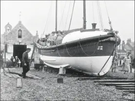  ??  ?? The lifeboat at Walmer - and some residents - enjoyed a moment of fame after featuring on a Pathe newsreel