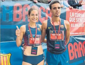  ?? FOTOS: FC BARCELONA ?? Marta Galimany e Ibrahim Ezzaidouny, atletas del club, ganaron la Cursa Barça en una matinal de deporte y barcelonis­mo con la participac­ión de 2.540 atletas y un ambiente muy festivo tanto en el Camp Nou como en sus alrededore­s