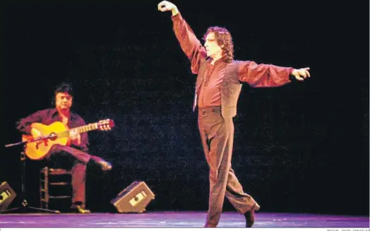  ?? MIGUEL ÁNGEL GONZÁLEZ ?? Manolete, en una de sus actuacione­s realizadas en el Teatro Villamarta durante el Festival de Jerez.