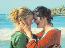  ?? FOTO: ALAMODE FILMVERLEI­H/DPA ?? Eine Liebe, die nicht sein darf: Héloïse (Adèle Haenel, links) und Marianne (Noémie Marchant).