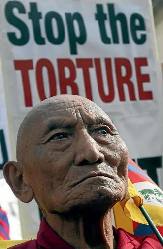  ?? GETTY ?? Palden Gyatso protesting in London in 2009 against Chinese actions in Tibet.