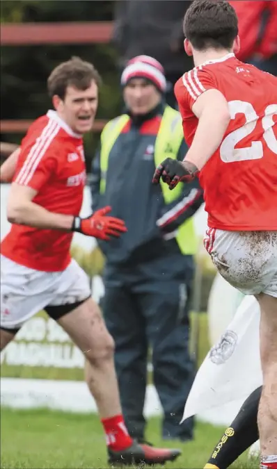  ?? Pictures: Paul Connor ?? Eoin O’Connor (20) slots home Louth’s first goal against Antrim on Sunday.