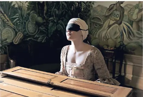  ?? FOTO: VERLEIH ?? Maria Dragus spielt die Resi in dem Film „Licht“.
