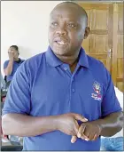  ?? (Pic: Mhlonishwa Motsa) ?? Political activist and SWALIMO Spokespers­on Thantaza Silolo, making his submission­s during a voter education process in Siphofanen­i.