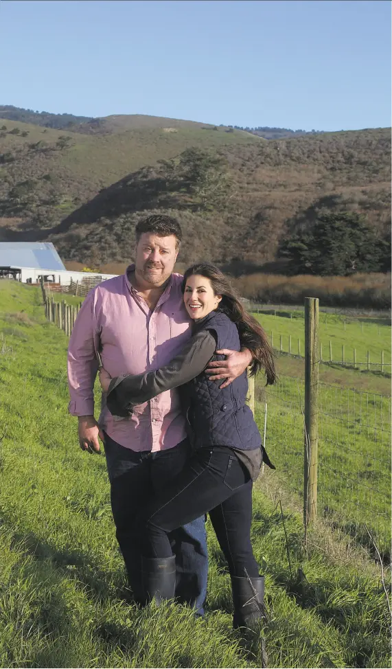  ??  ?? Claire Herminjard of Mindful Meats and rancher-owner David Evans of Marin Sun Farms on Evans’ ranch in Point Reyes National Seashore.