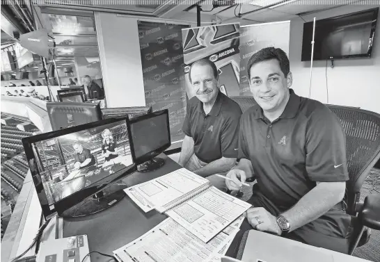  ?? DAVID KADLUBOWSK­I/AZCENTRAL SPORTS ?? Diamondbac­ks analyst Bob Brenly (left, with broadcast partner Steve Berthiaume) delivers the right mix of informatio­n, perspectiv­e and humor.
