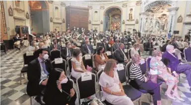  ?? // FRANCIS JIMÉNEZ ?? Numeroso público asistió al homenaje en el Oratorio de San Felipe Neri de Cádiz