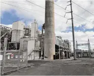  ?? Dan Haar/Hearst Connecticu­t Media file photo ?? Jet engine electricit­y generators at the old Materials Innovation and Recycling Authority plant in Hartford, in place to provide emergency power for the New England grid, have been unreliable and failed when called up on Christmas Eve in 2022.