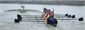  ??  ?? Oarsome endeavour: Oxford takes on Cambridge in last year’s Boat Race
