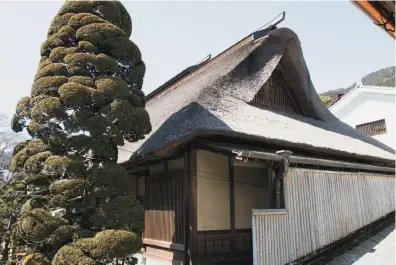  ?? Tadashi Endo / Special to The Chronicle ?? Owned by an old samurai family since 1702, the Ozawa Shuzo Brewery is one of Japan’s many sake producers.