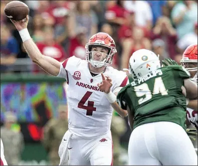  ?? NWA Democrat-Gazette/BEN GOFF ?? Arkansas Coach Chad Morris named redshirt junior Ty Storey the starting quarterbac­k Monday as the Razorbacks seek stability at the position. Storey, who did not play in Saturday’s loss to North Texas, is 17 of 30 for 297 yards with 3 touchdowns and 2 intercepti­ons this season.