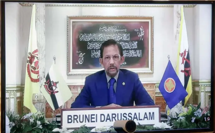  ?? Image: Infofoto ?? His Majesty Sultan Haji Hassanal Bolkiah Mu’izzaddin Waddaulah, Sultan and Yang Di-Pertuan of Brunei Darussalam delivering the titah at the recent virtual 36th ASEAN Summit.