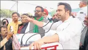  ??  ?? RLD national vice president Jayant Chaudhary addressing a kisan panchayat in Sampurnana­gar in Kheri on Thursday.