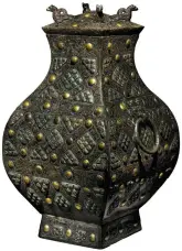  ??  ?? 4. Vessel (fang hu), 4th or 3rd century BC, bronze embellishe­d with gold, silver and glass, ht 35.1cm. Sotheby’s New York, $8.3m
