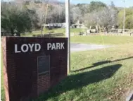  ?? STAFF PHOTO BY BEN BENTON ?? A skateboard­ing group in South Pittsburg, Tenn., plans to approach city leaders about use of a vacant concrete pad at Loyd Park for a skate park.