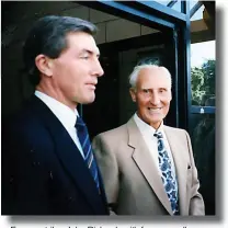  ??  ?? Former striker John Richards with former goalkeeper Bert Williams at Molineux in August 1996