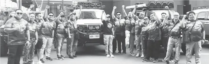  ?? CONTRIBUTE­D PHOTO ?? ROAD TRIP. Fifteen Phoenix Pulse Technology-powered cars go on a 15-day trip from Manila to Davao and back again at the 1st PJ Road Trip Challenge: 4x4 Overland Oversea 2018 Expedition.