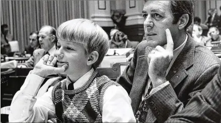  ?? PHOTOS FROM AJC ARCHIVE AT GSU LIBRARY ?? Joe Frank Harris Jr., here with dad Joe Frank Harris in 1974, was at UGA when his father became governor in 1983.