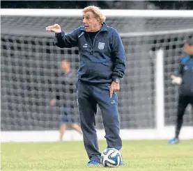  ??  ?? Merlo. Racing quedó último por el triunfo de Quilmes. Y se viene el clásico.