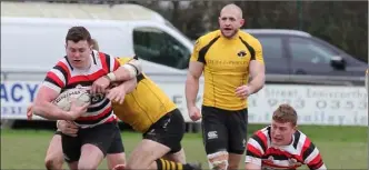  ??  ?? Killian Lett on the break for Enniscorth­y during Saturday’s important home victory.