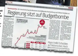  ??  ?? Amtsüberga­be mit Hypothek: Muna Duzdar übernahm als Staatssekr­etärin von Sonja Steßl (li.) die Beamten-Agenden. Mit den Vordienstz­eiten ist ein altes Problem neu am Tisch, das damals wie heute als „Budgetbomb­e“gilt