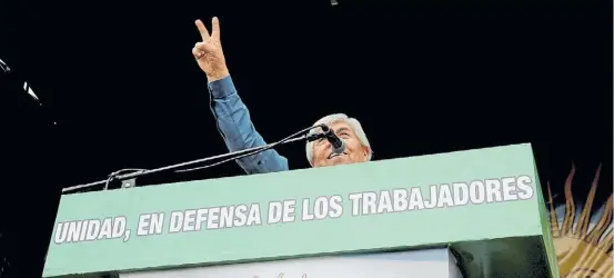  ?? AP ?? En la mira. El histórico líder de los Camioneros, Hugo Moyano, en la marcha de la semana pasada. Avanzan las causas en su contra por lavado.