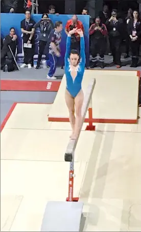  ??  ?? Catalina Ponor, de 30 años, se retirará en el Abierto de Gimnasia realizado en México este fin de semana ■ Foto Juan Manuel Vázquez