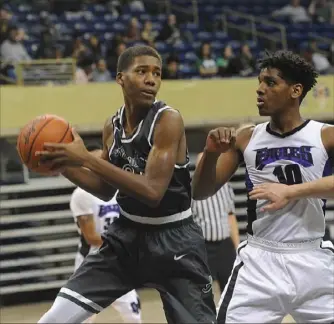  ?? Larry Roberts/Post-Gazette ?? Terrell Childs is one of three returning starters who make Allderdice the team to beat in the City League.