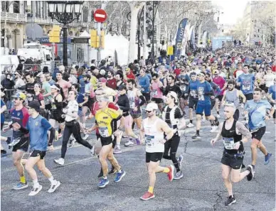  ?? Jordi Cotrina ?? La Marató de Barcelona, que es va celebrar el 10 de març.