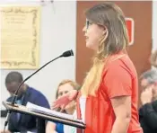  ?? CARLINE JEAN/STAFF PHOTOGRAPH­ER ?? Paula Munoz, with the Service Employees Internatio­nal Union, thanks the School Board after the vote.