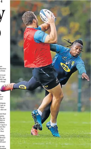  ?? Picture: STEVE HAAG/GALLO IMAGES ?? FLYING HIGH: Andre Esterhuize­n clashes with Sbusiso Nkosi during a team training session at Insep High Performanc­e Centre in Paris on Thursday