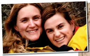  ??  ?? Following in her footsteps: Kim Leadbeater with sister Jo Cox