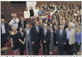  ?? (Photo Clara Marquet) ?? Les  meilleurs apprentis de France du départemen­t accompagné­s de leurs pairs et d’élus.